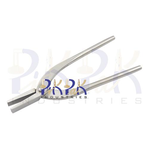 Japanese Style Wide Jaws Flat Nose Plier.