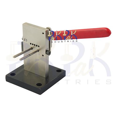 Guillotine Style Wire Cutter.