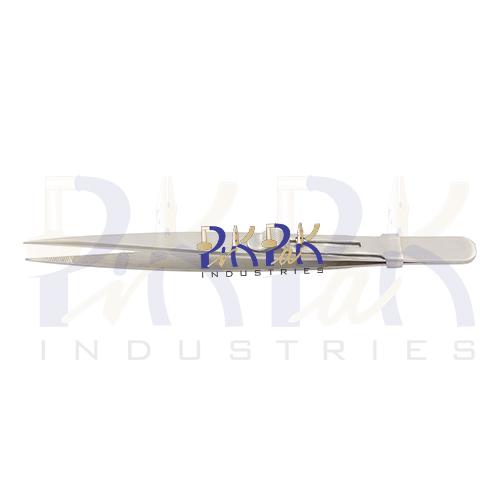 Locking Diamond Tweezers.