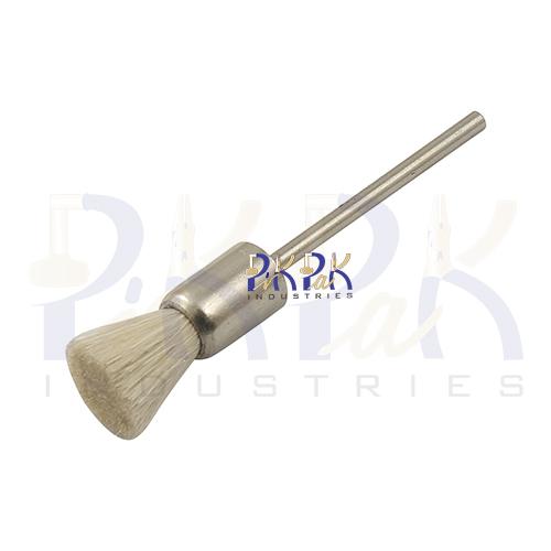 White Hair End Brush.